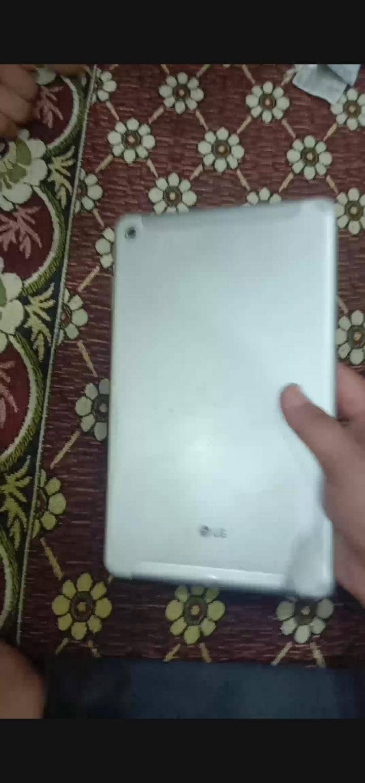 LG tablet 2