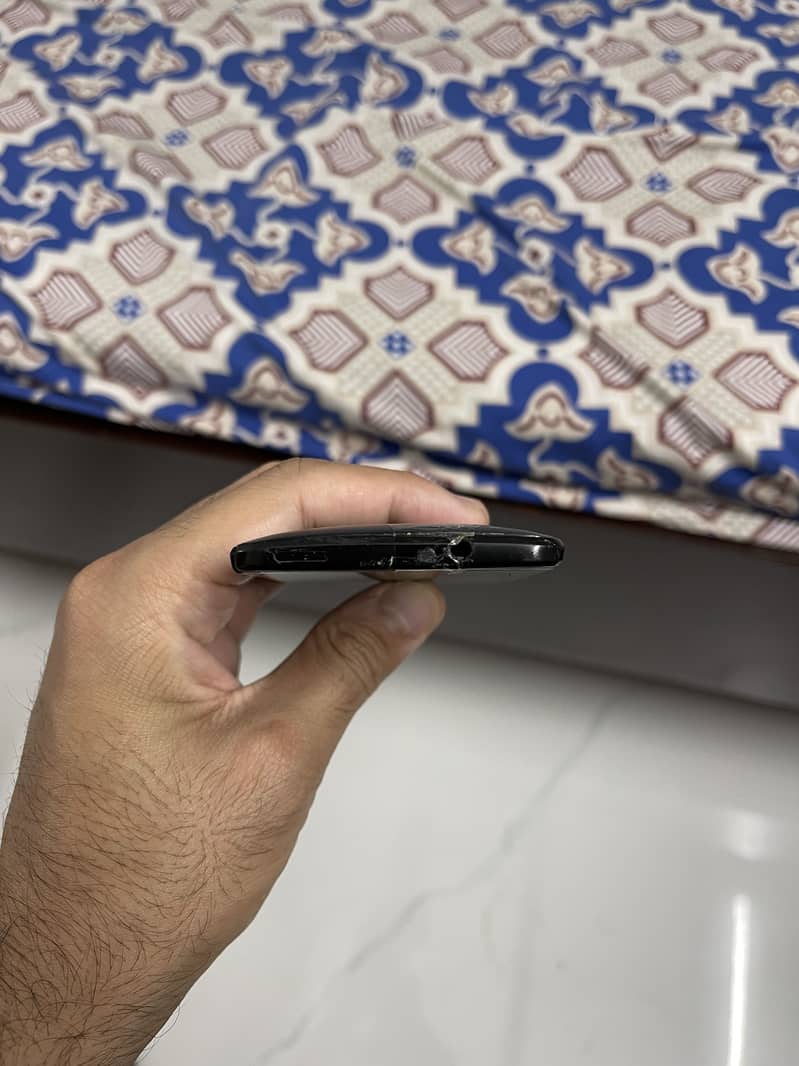 HTC One Mini 6
