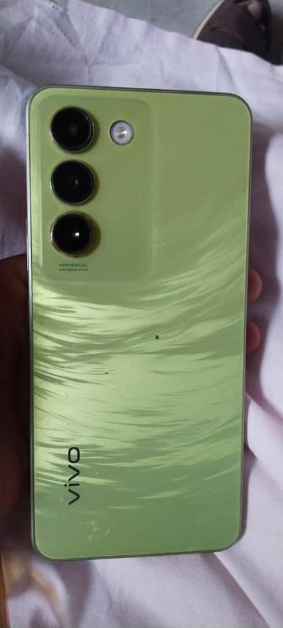 Vivo Y100