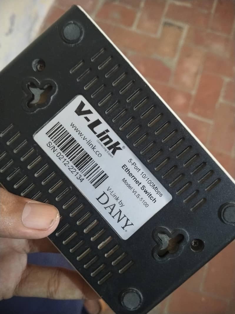 V- link 0