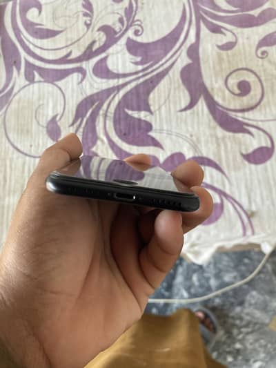 Apple iPhone SE 2020