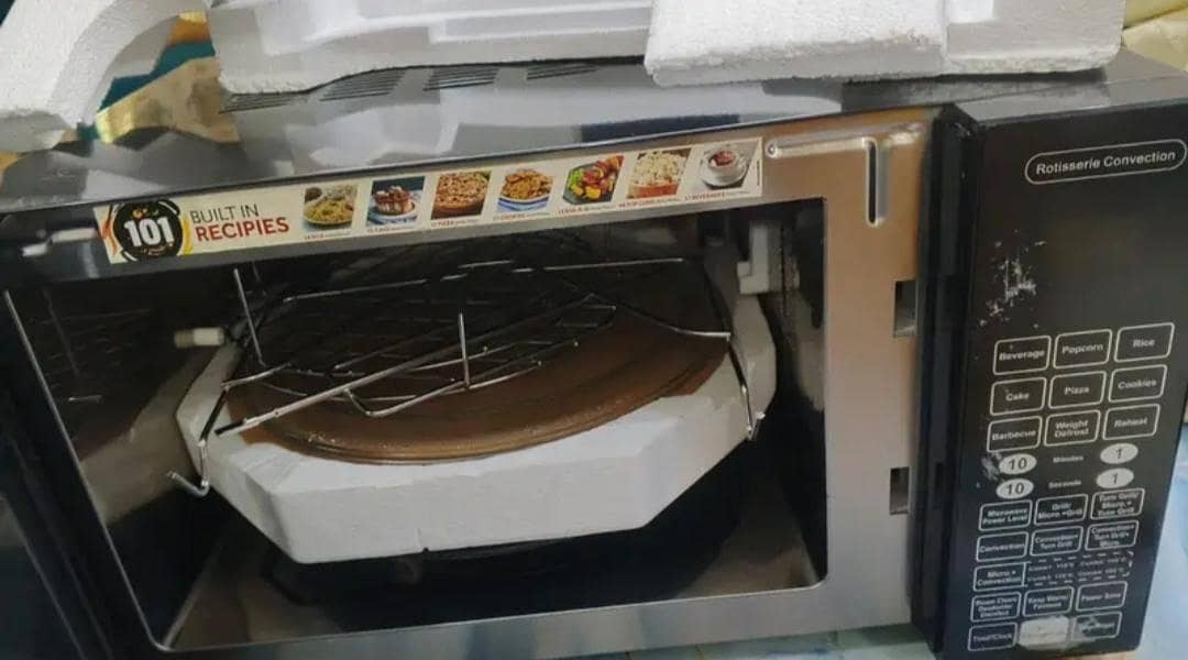 Haier Microwave 2