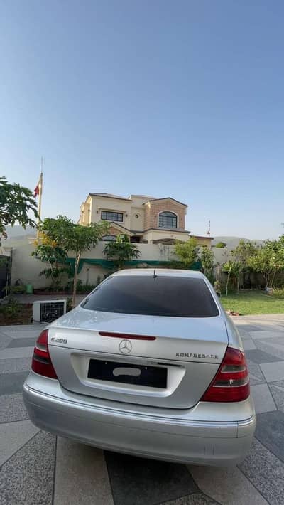 Mercedes E Class 2005