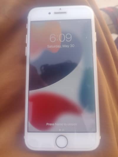 Apple iPhone 7