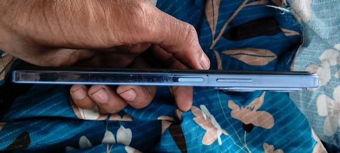 Infinix Hot 40