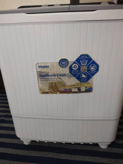 Haier Semi-Automatic Machine