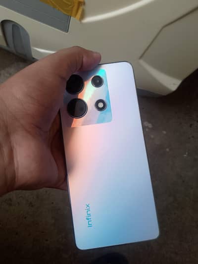 Infinix Note 30 8/256 with box no charger urgent sale