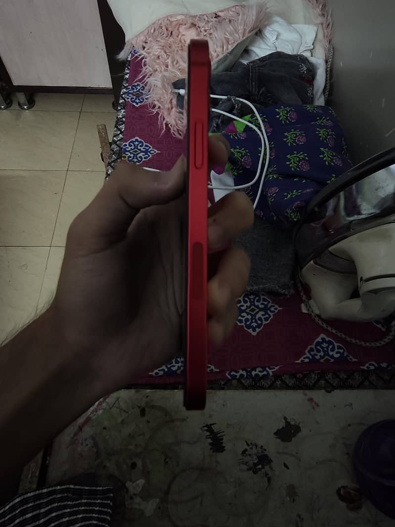 Apple iPhone 12 2