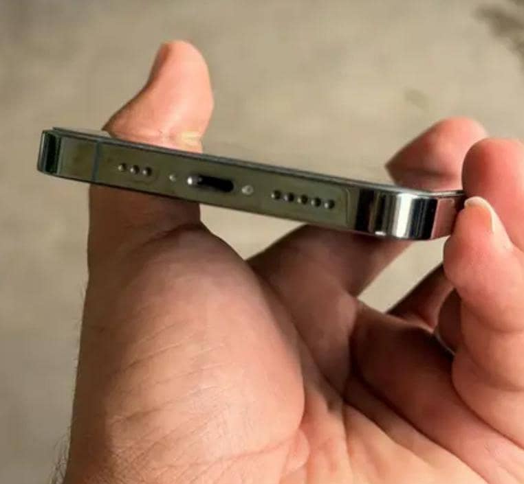 Apple iPhone 13 Pro 3