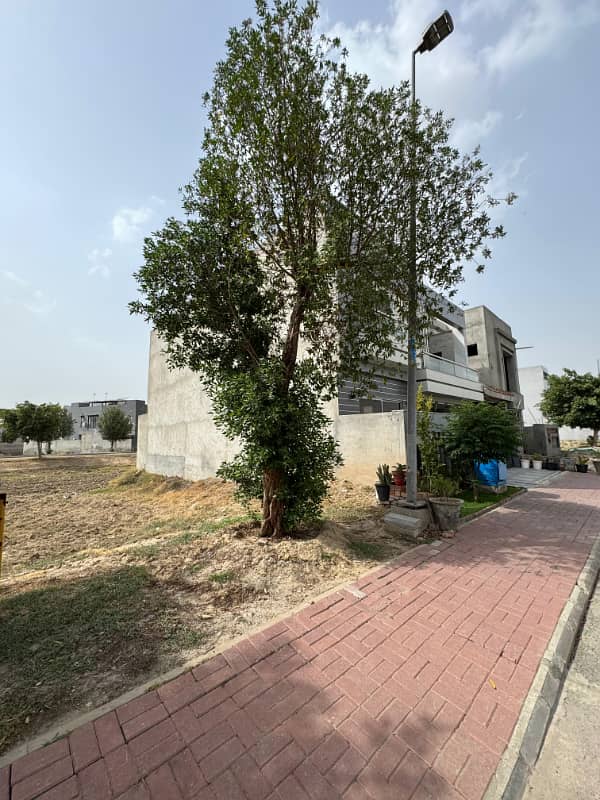 8 Marla Plot For Sale, 225, Level Plot 7