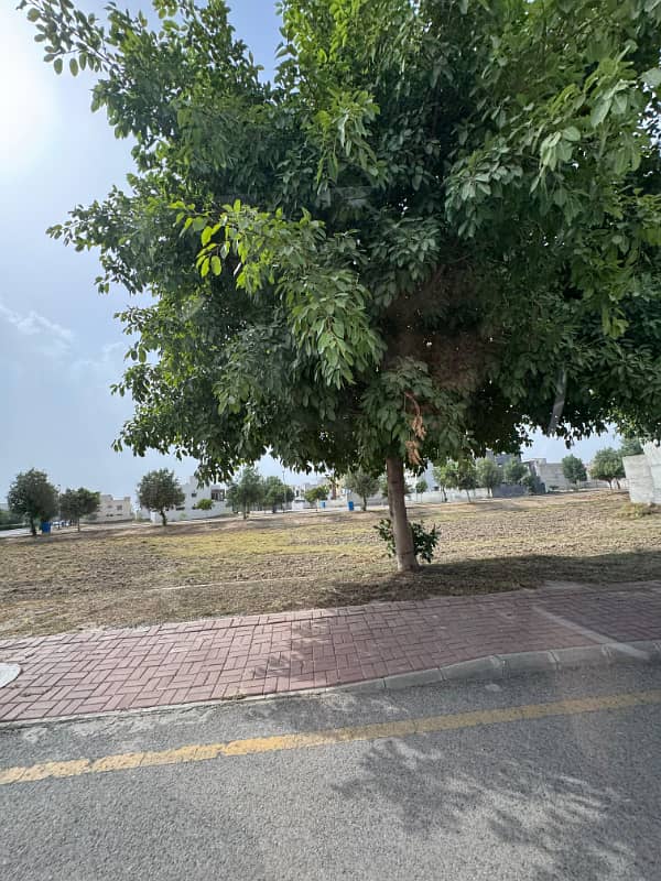 8 Marla Plot For Sale, 225, Level Plot 10