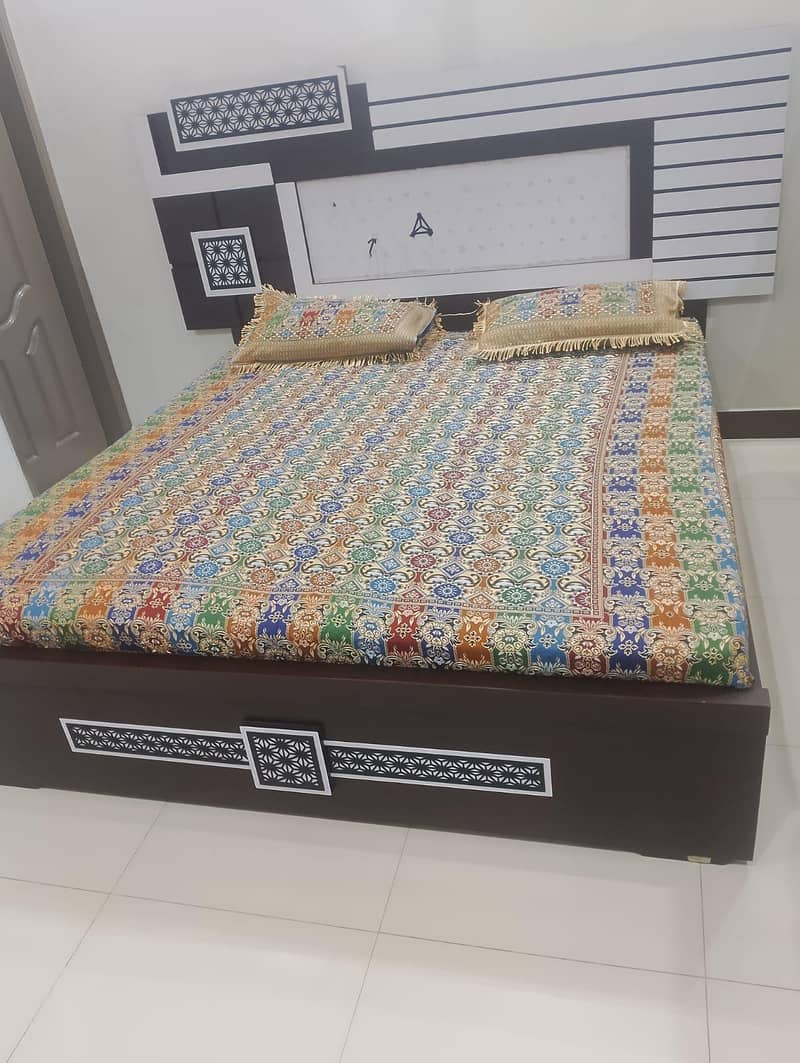 Bedroom set 0