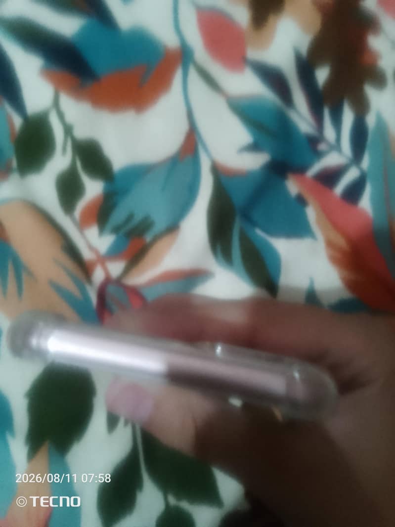 Apple iPhone 6S 0