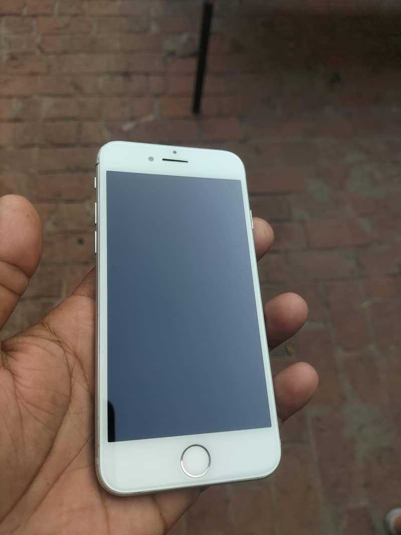 Apple iPhone 7 6
