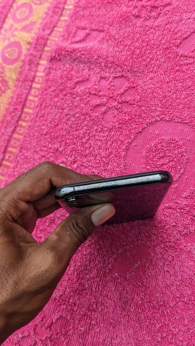 Apple iPhone XS Max 2