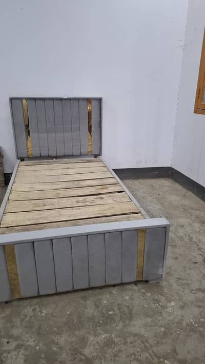 Sturdy Wooden Single Bed for Sale – Clean & Comfortable