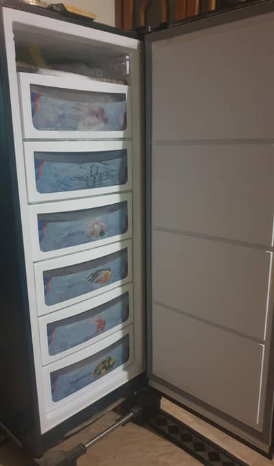 Dawlance vertical freezer Inverter