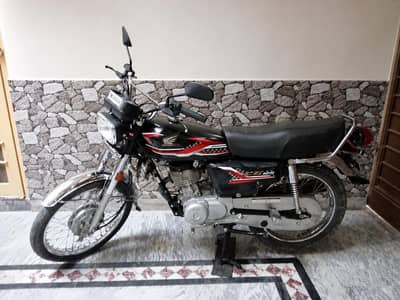 Honda CG 125 2025