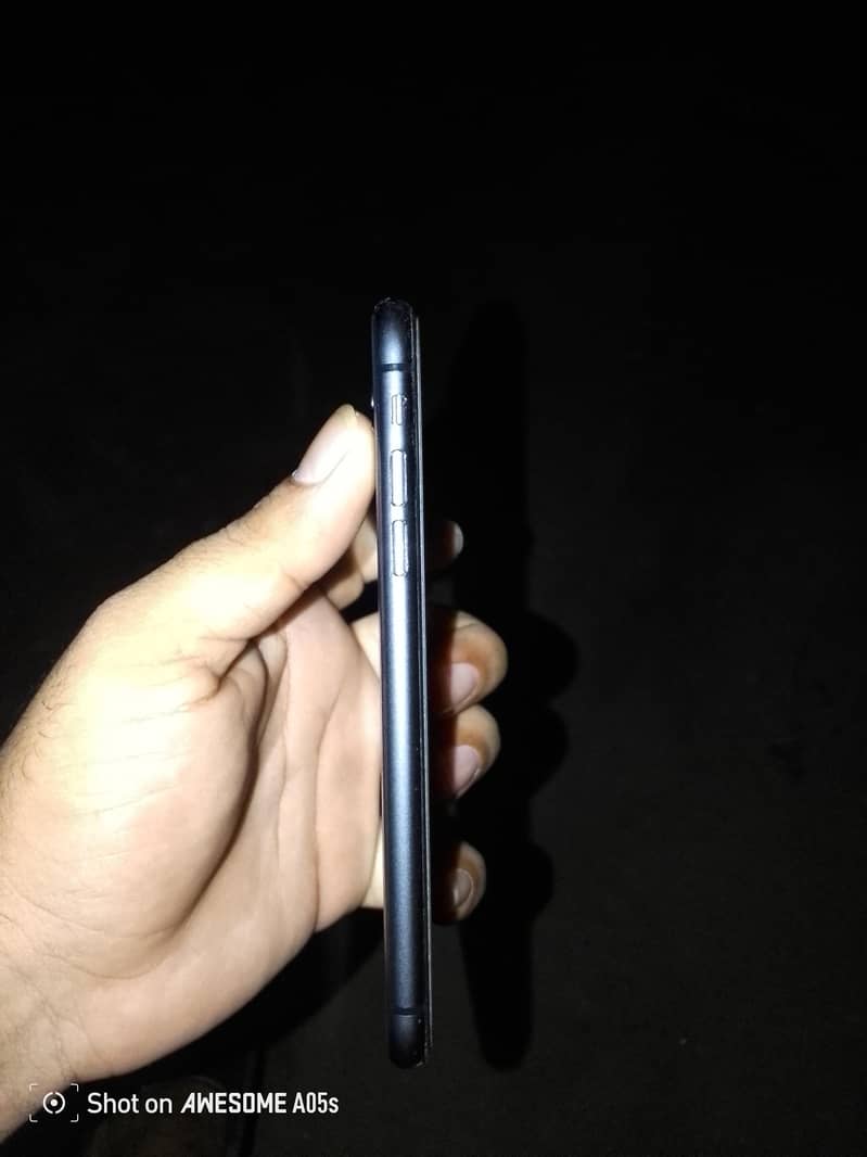 Apple iPhone 11 2