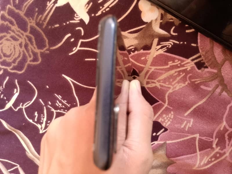 OPPO A54 4
