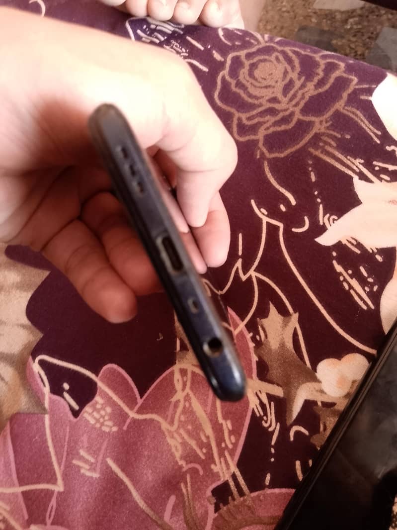 OPPO A54 5