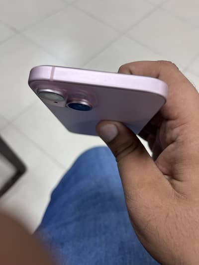 Apple iPhone 15