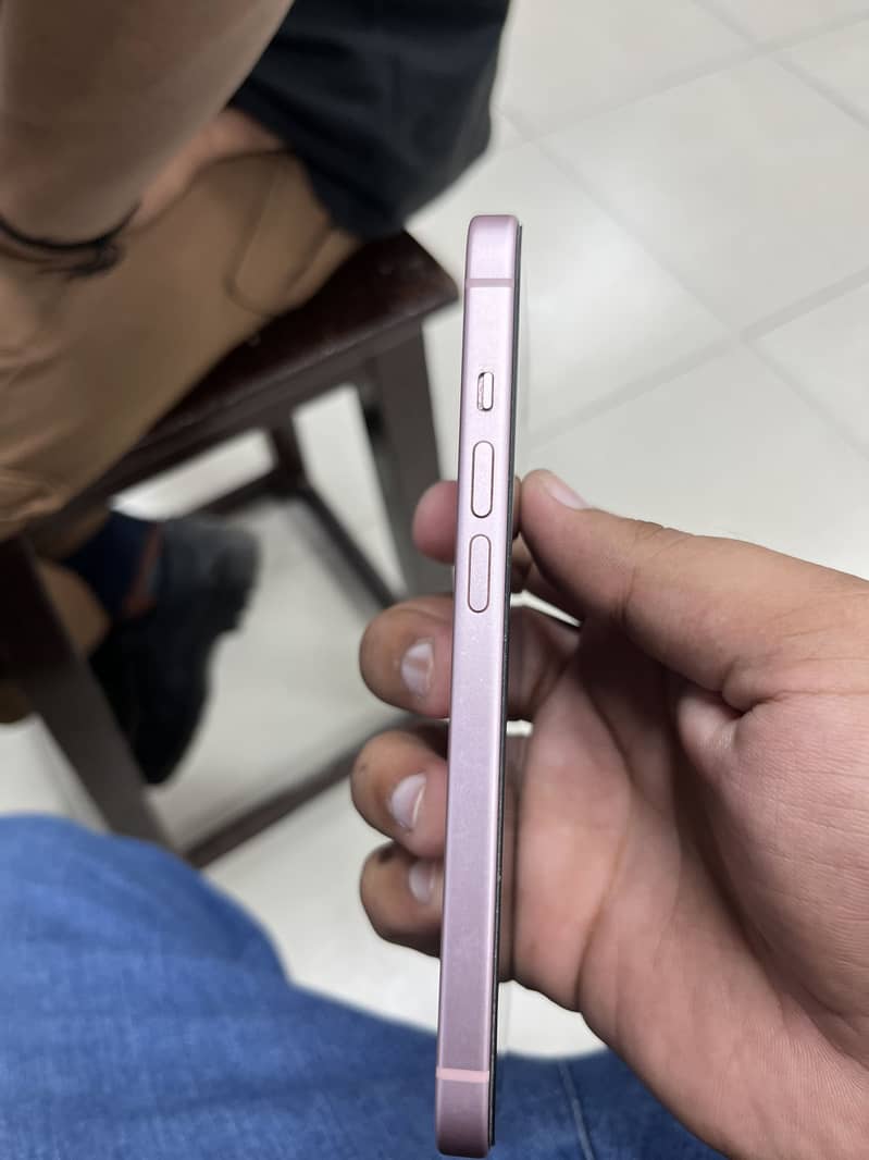 Apple iPhone 15 1