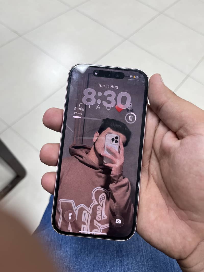 Apple iPhone 15 3