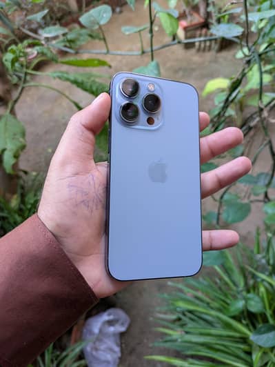 Apple iPhone 13 Pro