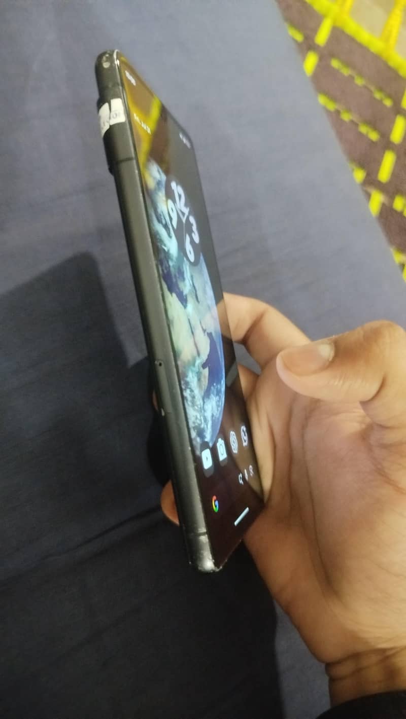 Google Pixel 7 5
