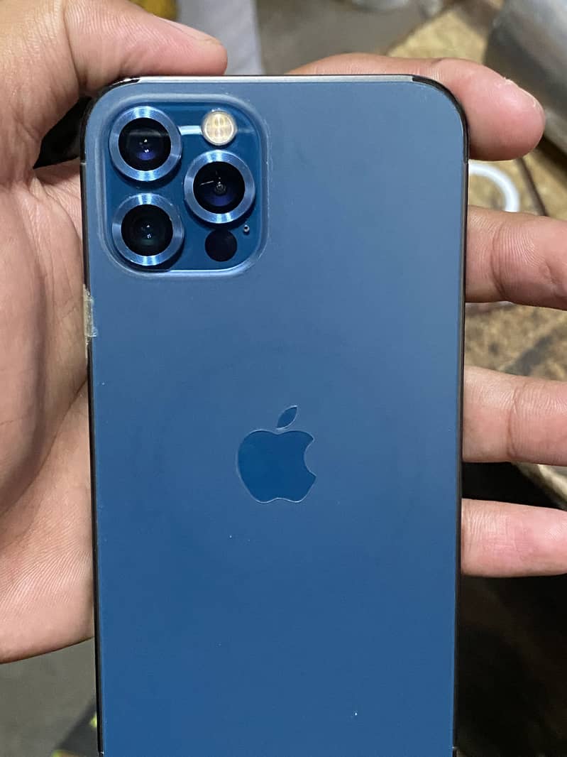 Apple iPhone 12 Pro 1