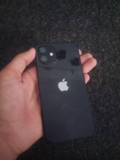 Apple iPhone 12