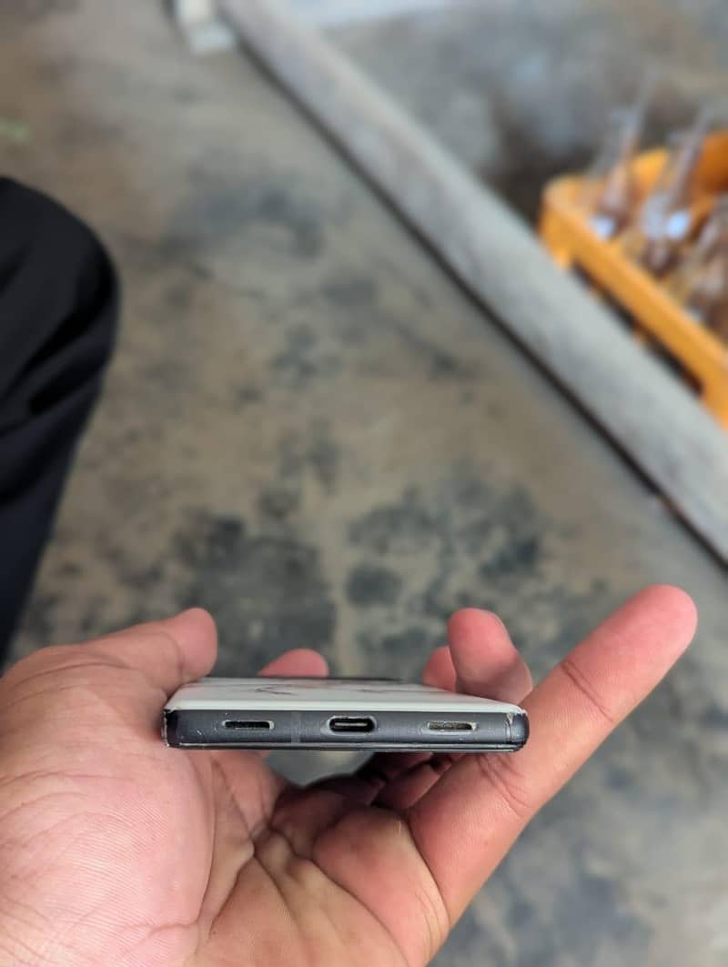 Google Pixel 6a 4