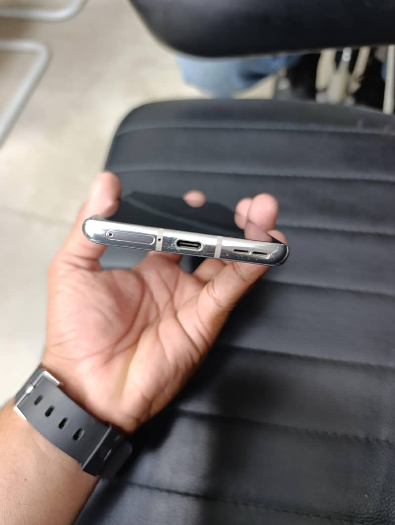 One Plus 8 0