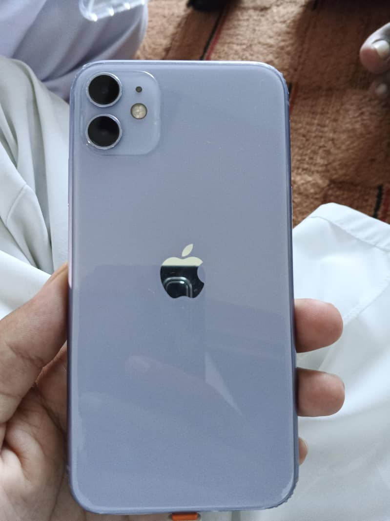 Apple iPhone 11 0