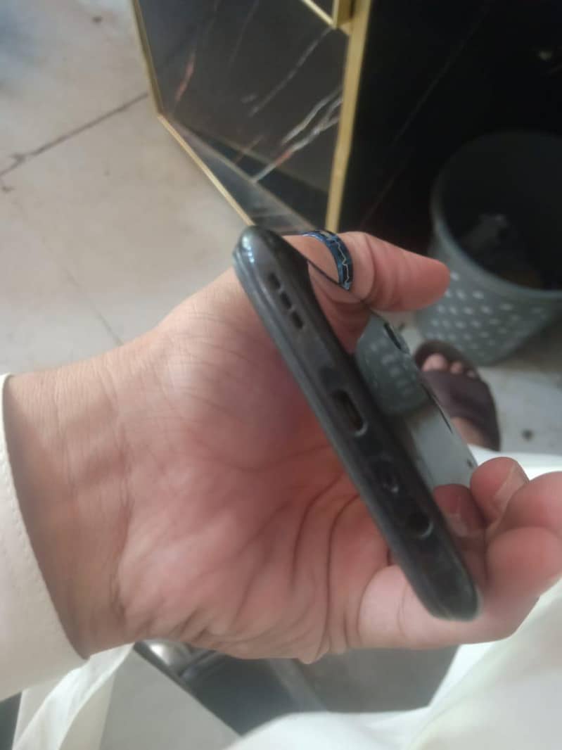 OPPO A31 1