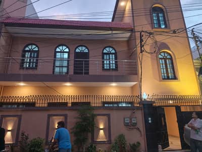 Sale 240 yards double story 6bed. d. d Johar blk 15 near contenantal bakery