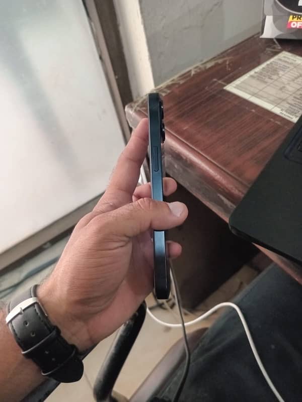 box cable available 1