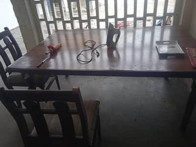 Dinning table with 6x chairs