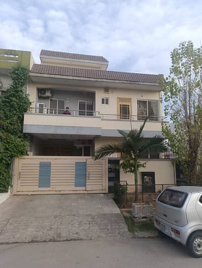G-14/4 Park Face 30x70 Double Storey House For Sale Islamabad