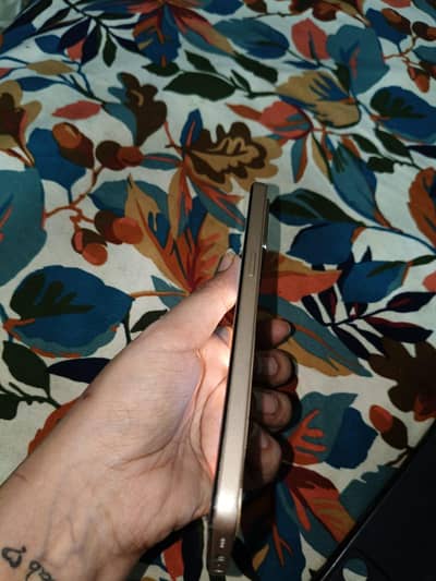OPPO F17 Pro