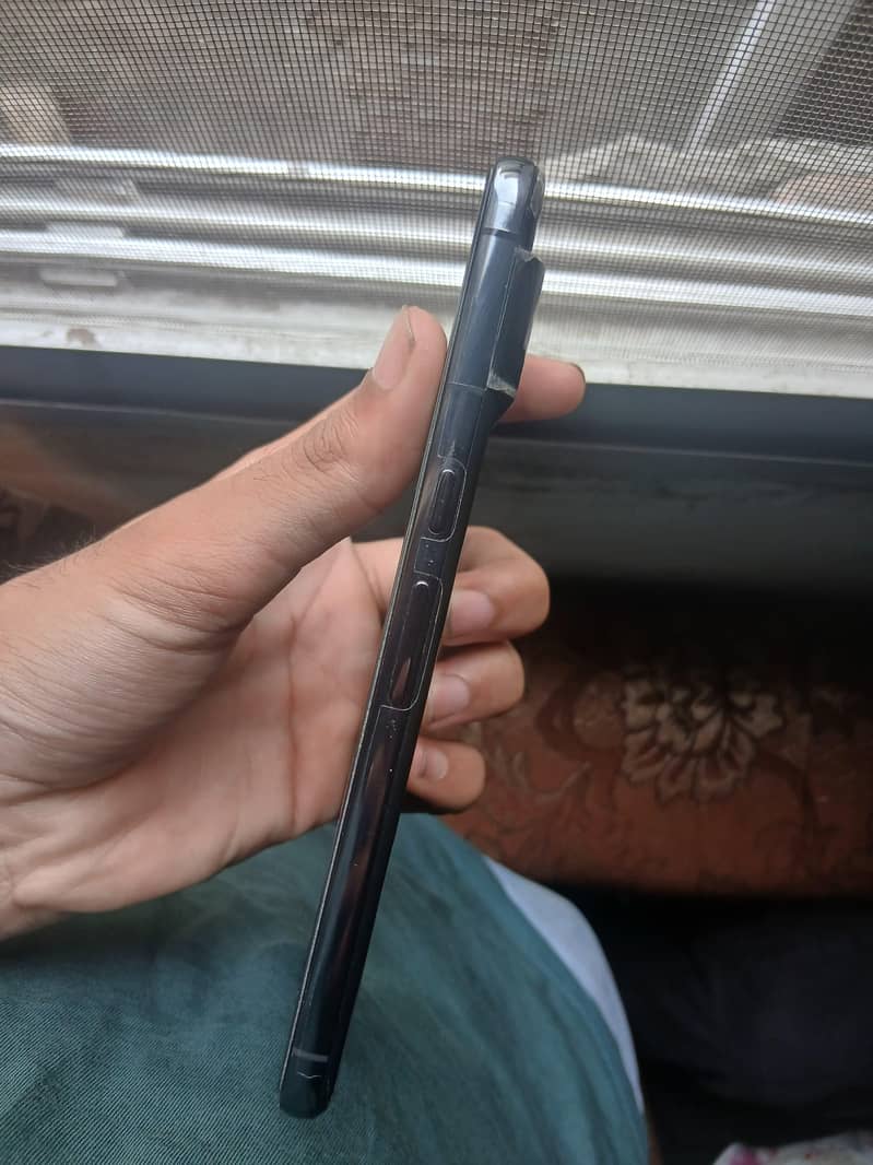 Google Pixel 8 Pro 2