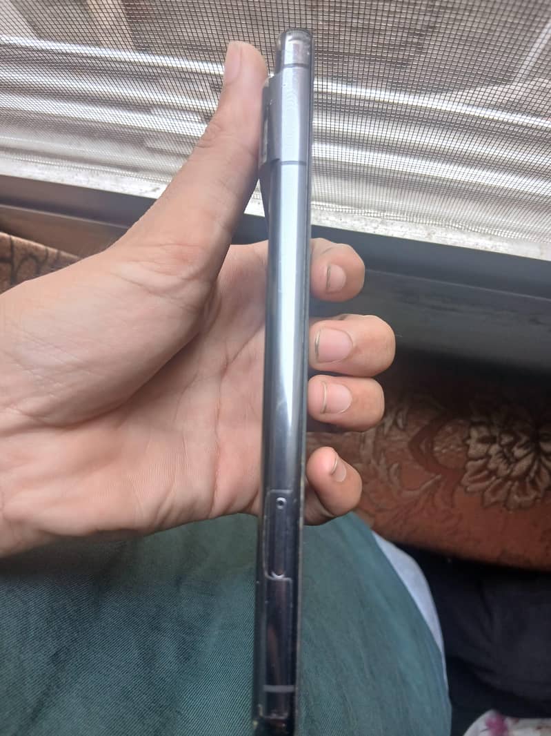 Google Pixel 8 Pro 4