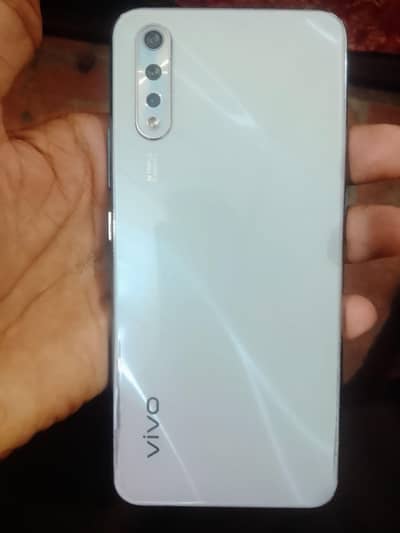 Vivo S1