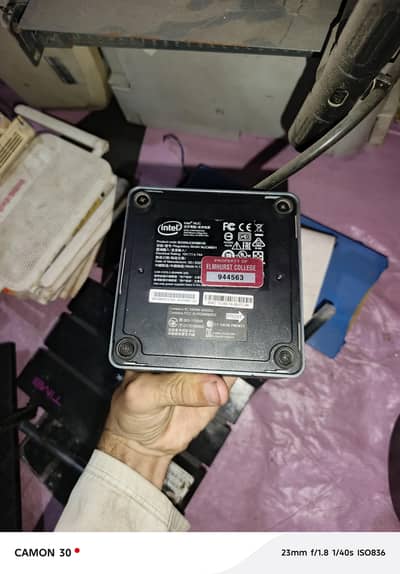 Core i5 8th Generation Mini PC – Fast & Compact