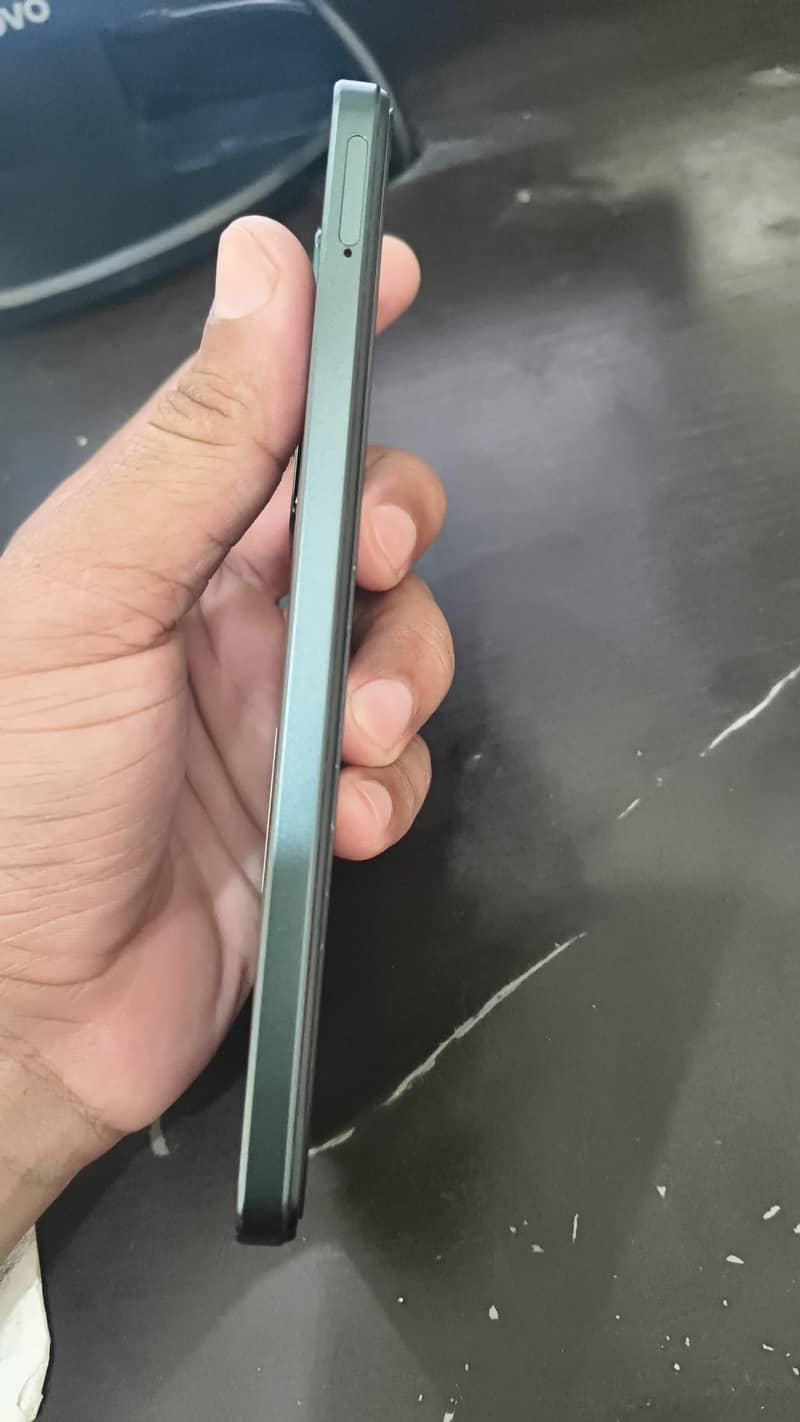 Realme C71 3
