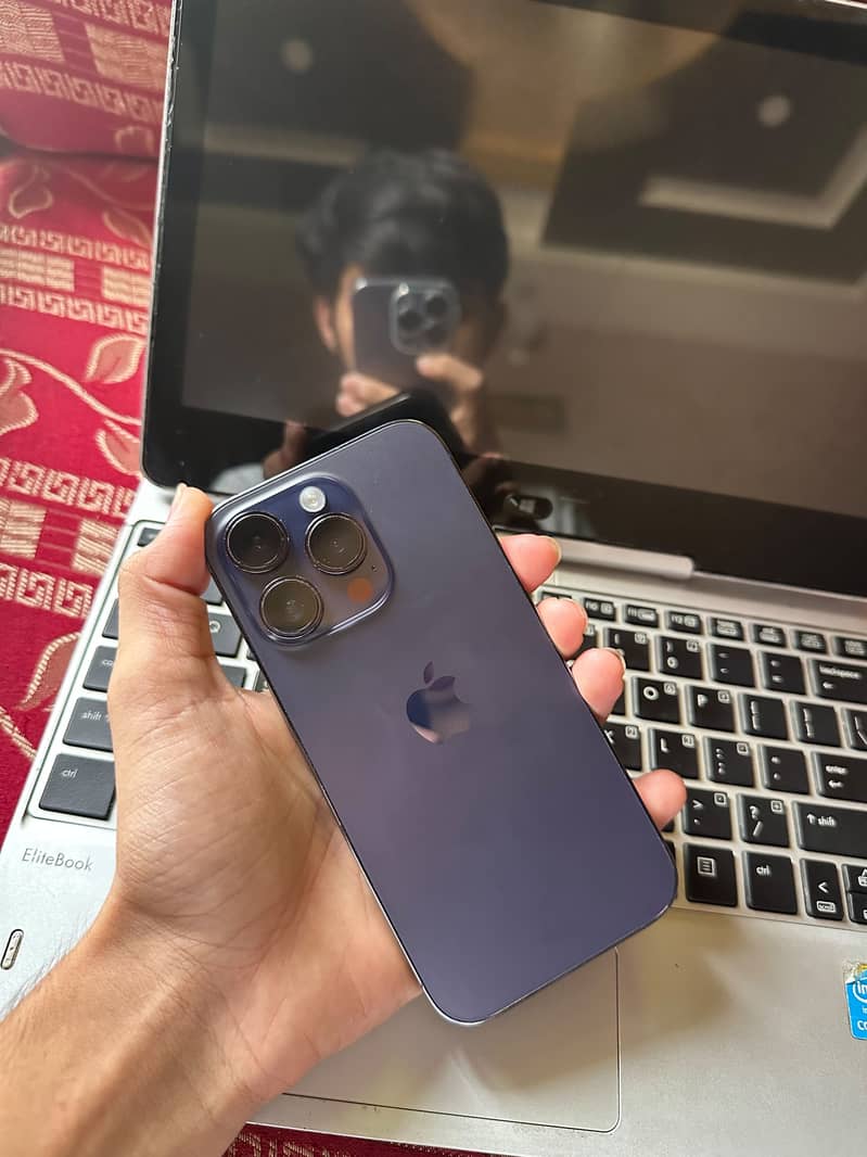 Apple iPhone 14 Pro 2