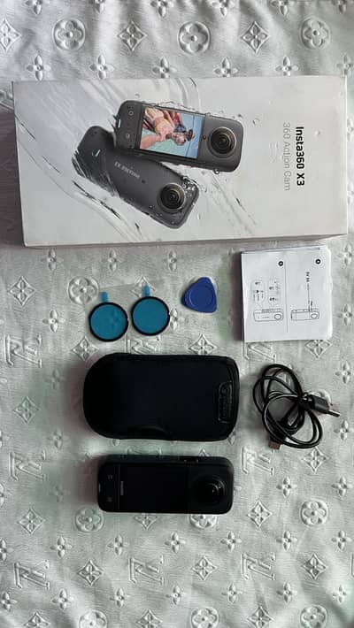  Insta360 X3 360° ایکشن کیمرا – بہترین کنڈیشن | فل باکس پیک