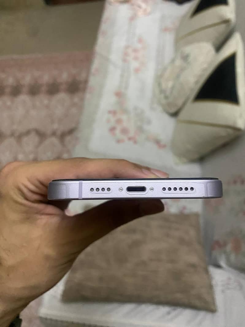 Apple iPhone 14 plus 4