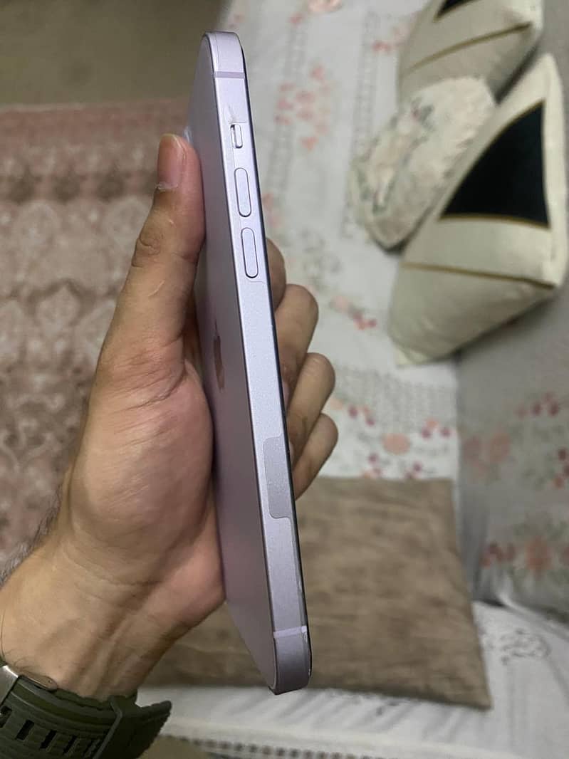 Apple iPhone 14 plus 5